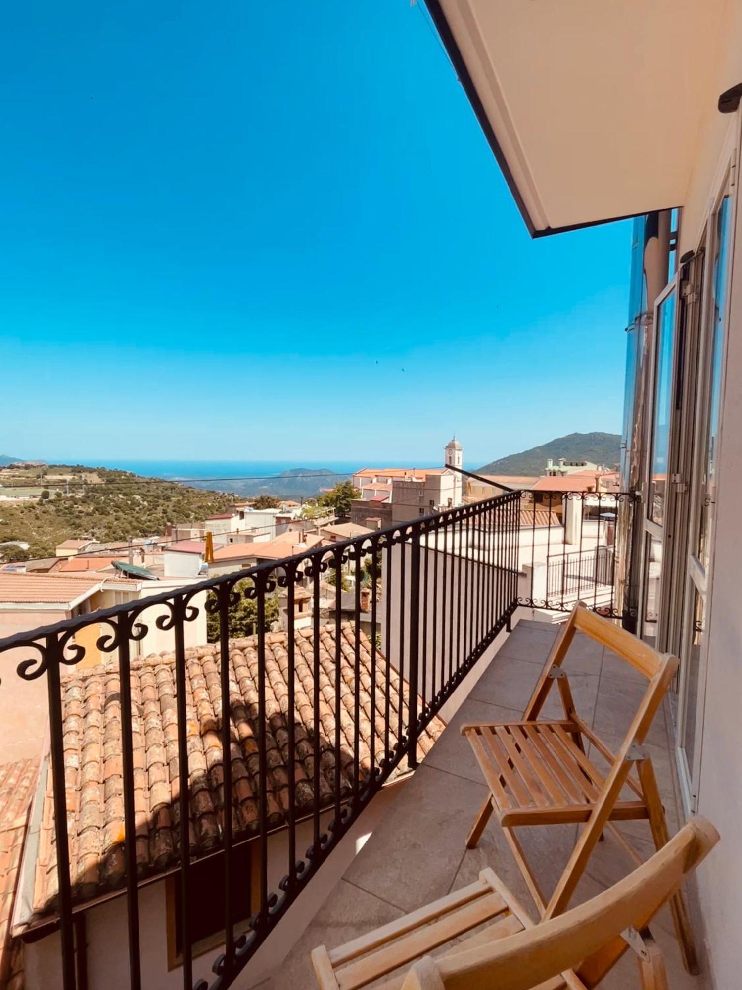 Villagrande Strisaili B&B Aria Ona מראה חיצוני תמונה