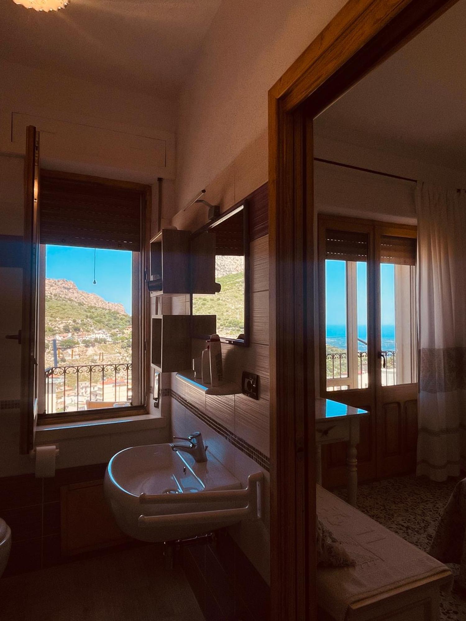 Villagrande Strisaili B&B Aria Ona מראה חיצוני תמונה