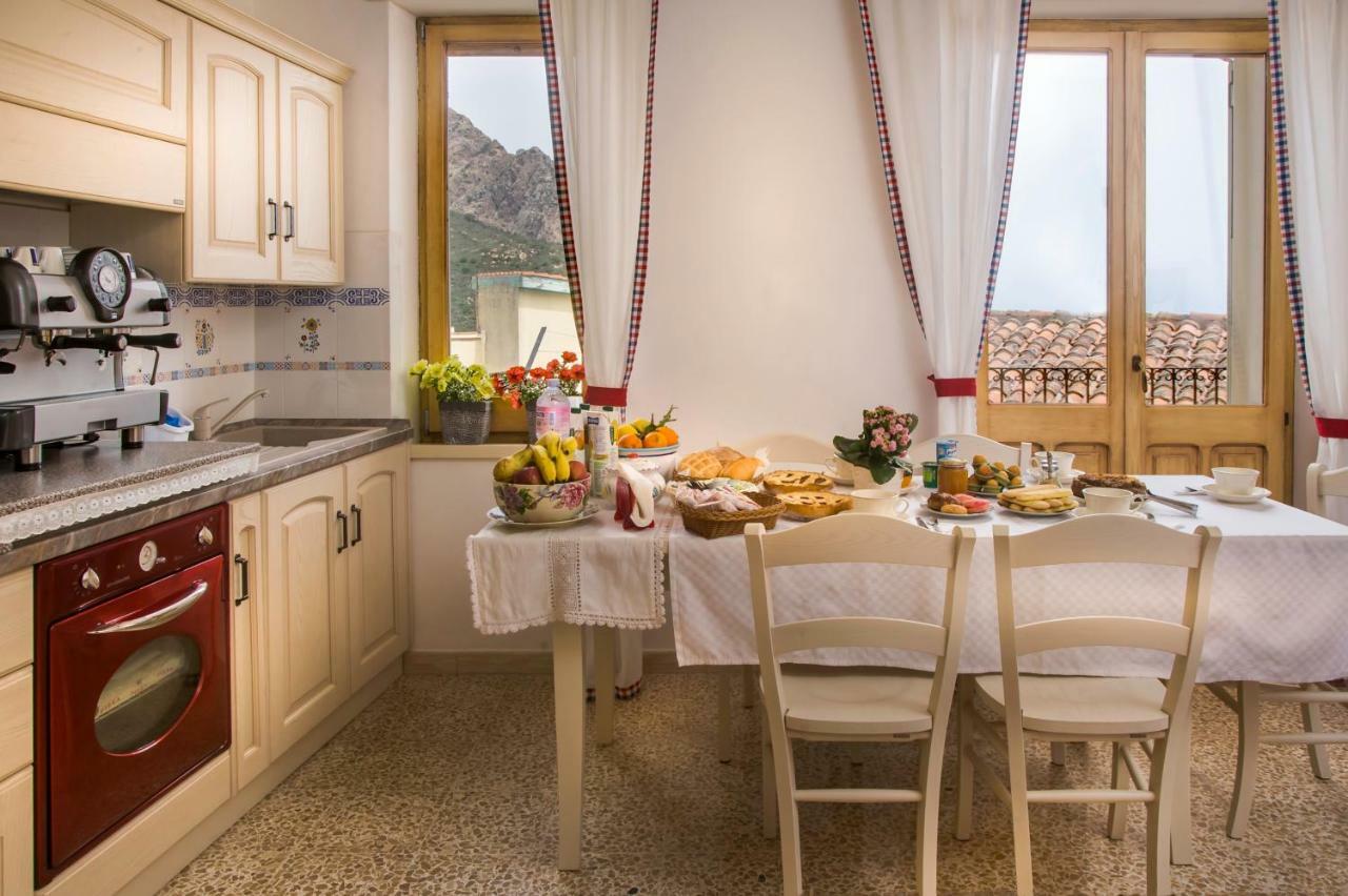 Villagrande Strisaili B&B Aria Ona מראה חיצוני תמונה