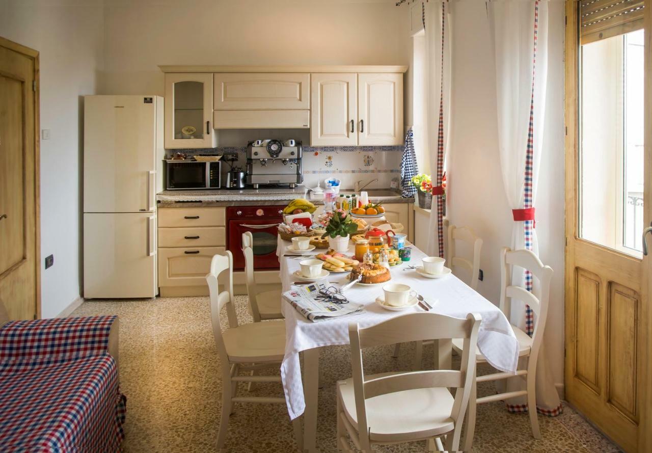 Villagrande Strisaili B&B Aria Ona מראה חיצוני תמונה
