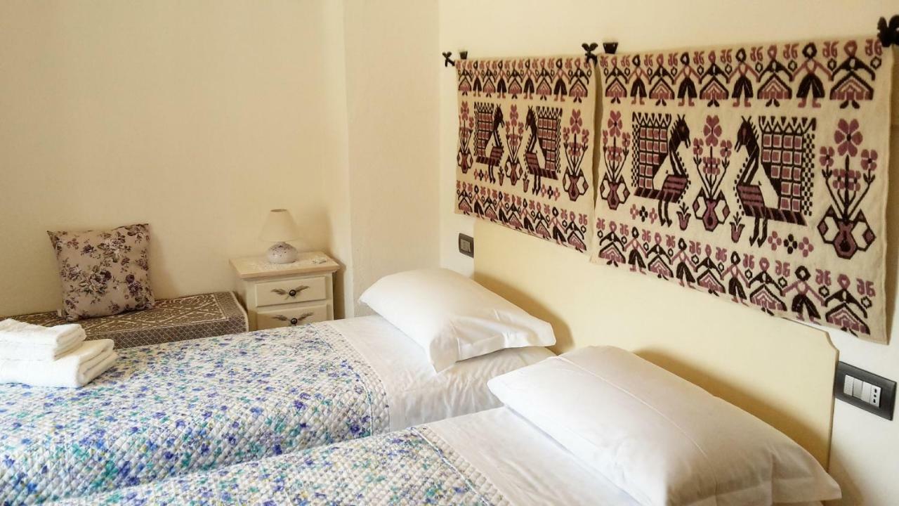 Villagrande Strisaili B&B Aria Ona מראה חיצוני תמונה