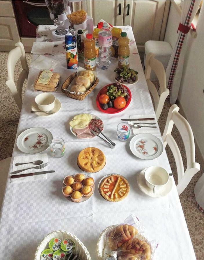 Villagrande Strisaili B&B Aria Ona מראה חיצוני תמונה