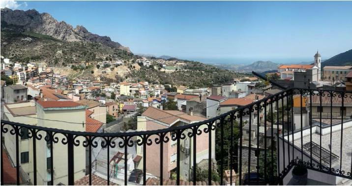Villagrande Strisaili B&B Aria Ona מראה חיצוני תמונה