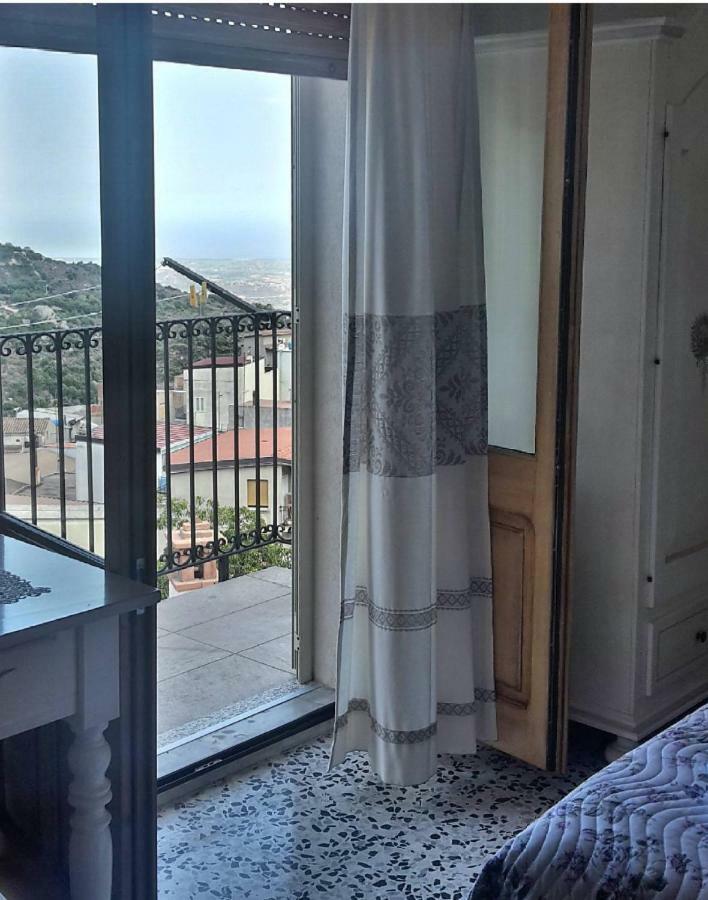 Villagrande Strisaili B&B Aria Ona מראה חיצוני תמונה